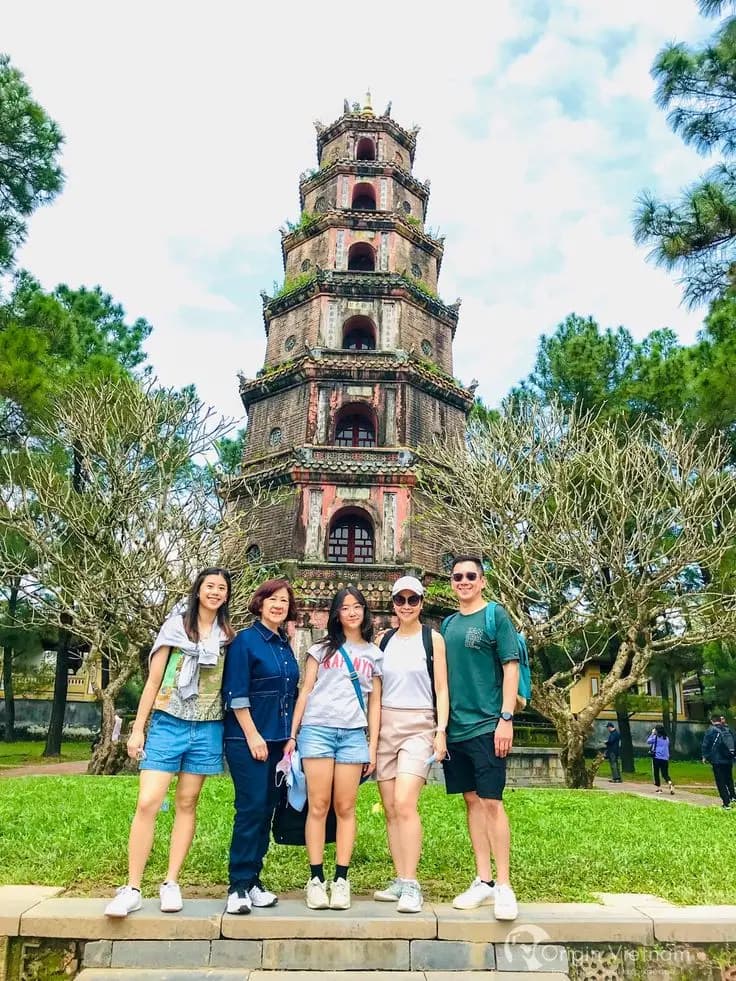 Glass Bridge Day Tour With Lunch